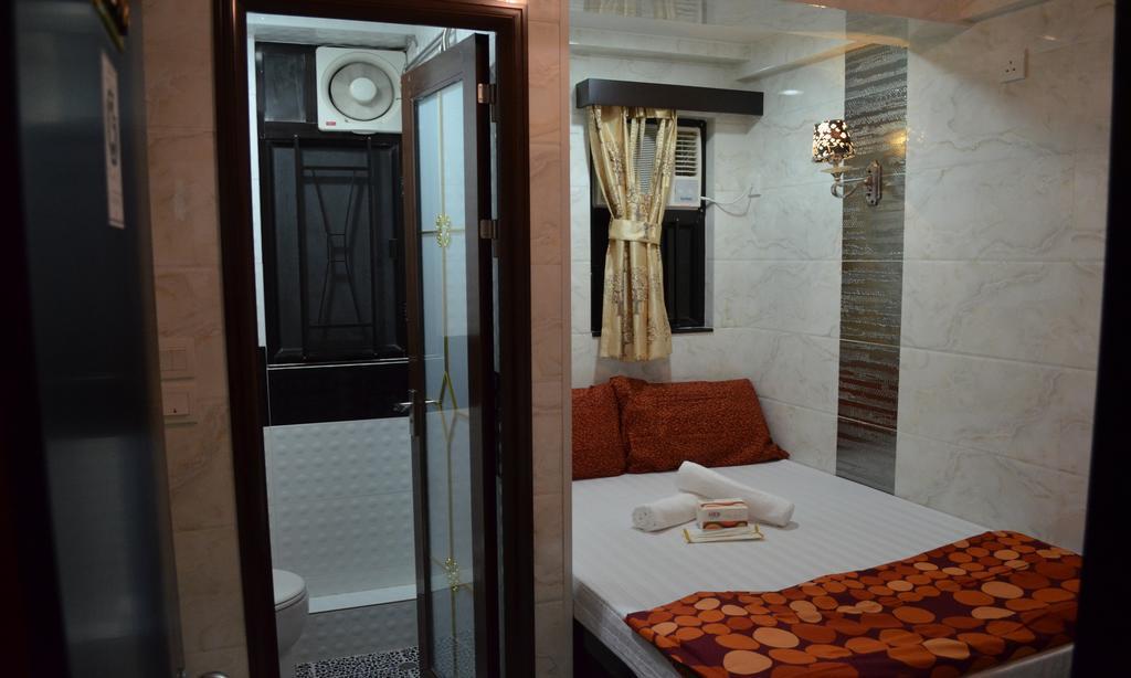 Skyview Hostel Hong Kong Exterior photo